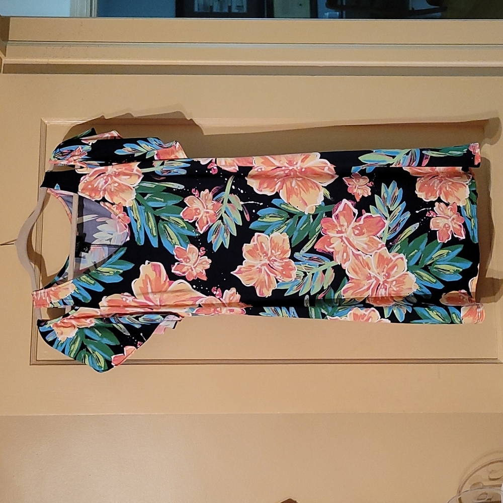 MSK Cold Shoulder pullover dress